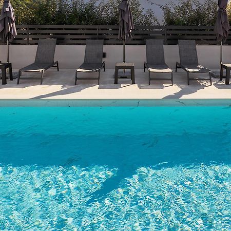 Poolside Apartments Anabella Baška Exteriér fotografie