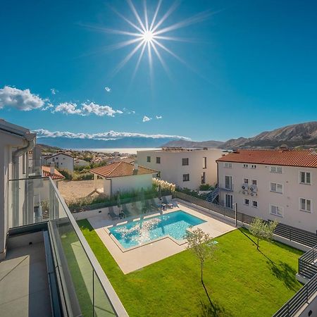Poolside Apartments Anabella Baška Exteriér fotografie