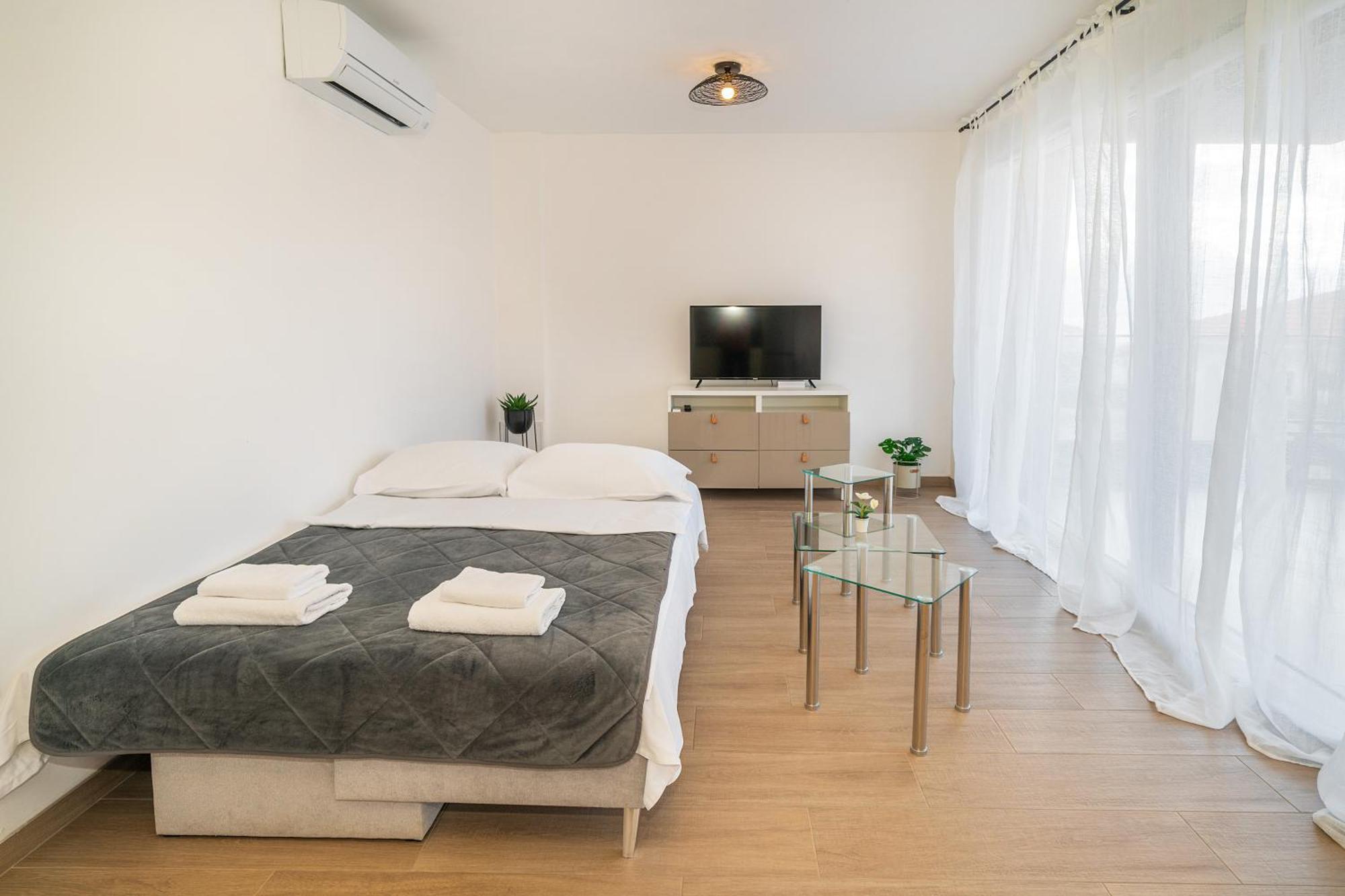 Poolside Apartments Anabella Baška Exteriér fotografie