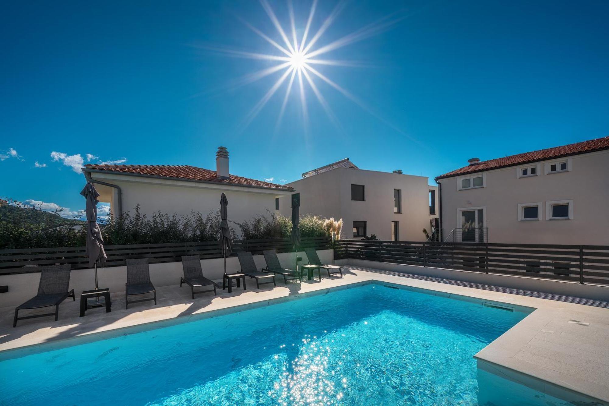 Poolside Apartments Anabella Baška Exteriér fotografie